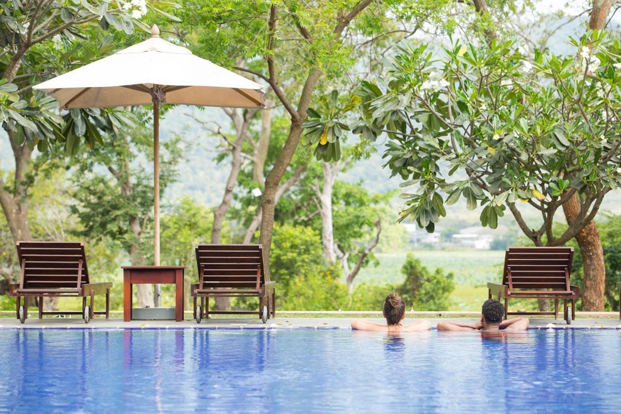 Grand Tamarind Lake Kataragama Buitenkant foto