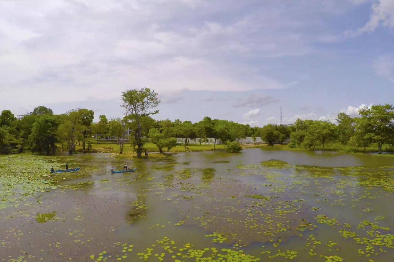 Grand Tamarind Lake Kataragama Buitenkant foto