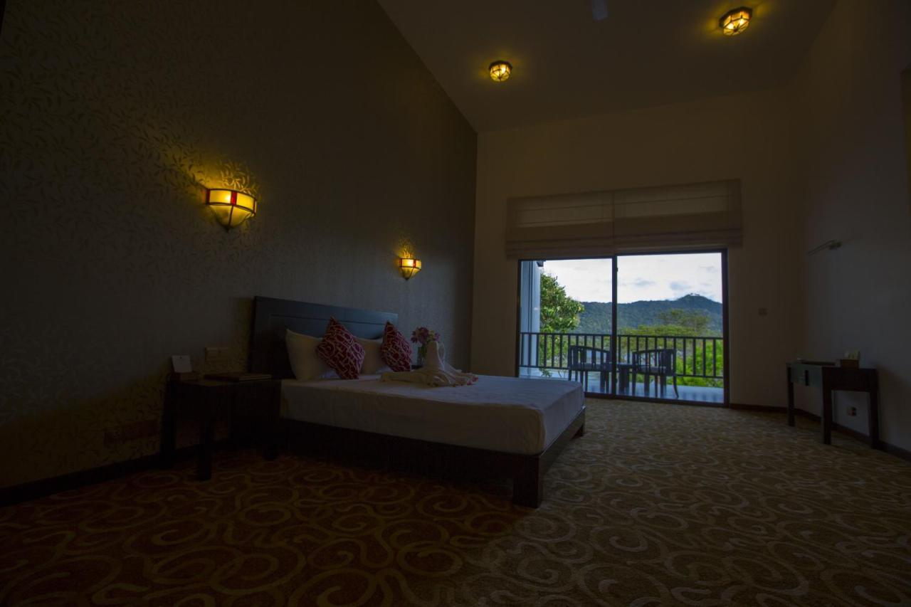 Grand Tamarind Lake Kataragama Kamer foto
