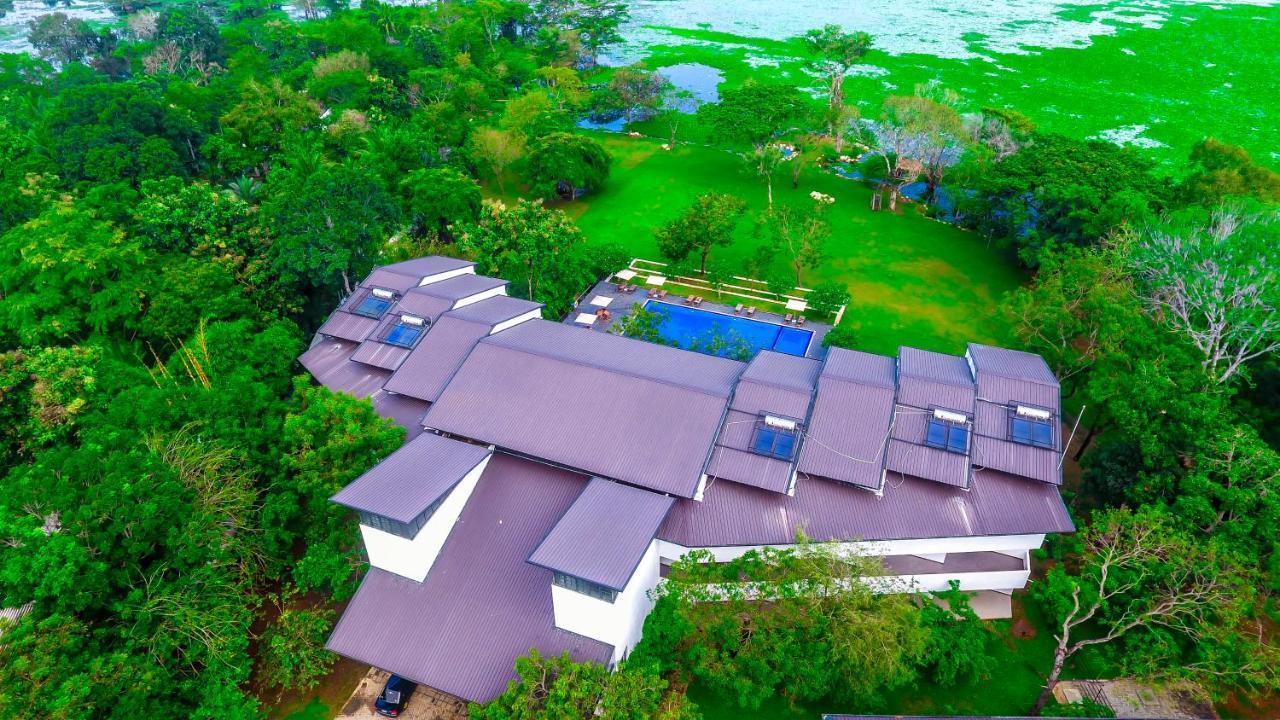 Grand Tamarind Lake Kataragama Buitenkant foto